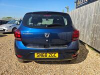 DACIA SANDERO