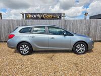 VAUXHALL ASTRA