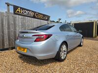 VAUXHALL INSIGNIA