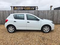 DACIA SANDERO
